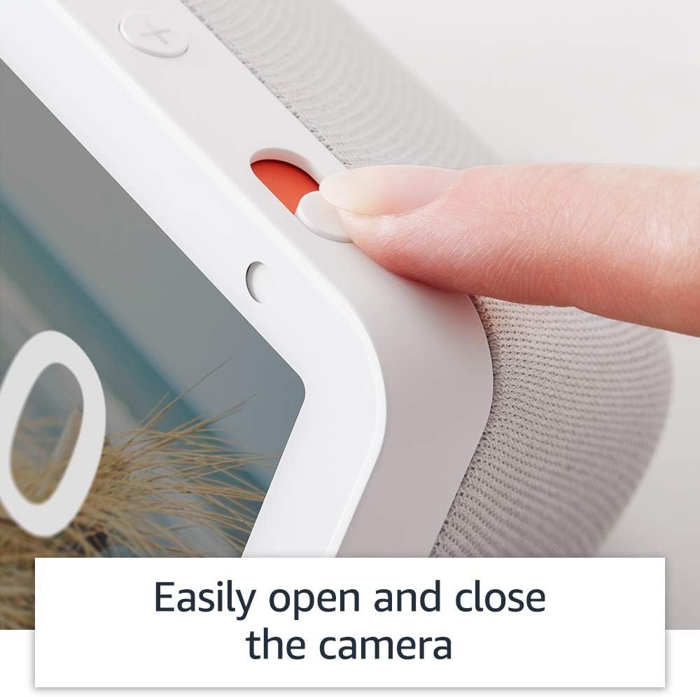 Echo Show 5 Sandstone with Sengled Bluetooth Smart Color Bulb Review