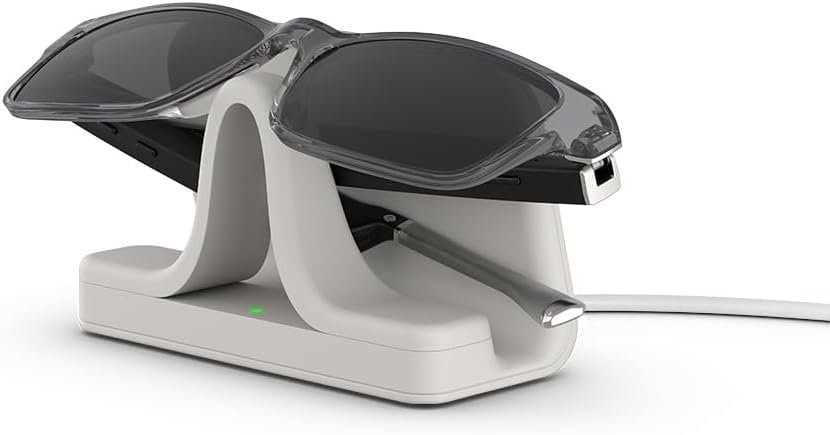 Amazon Echo Frames (newest model), Smart glasses with Alexa, Square frames in Classic Black with polarized sunglass lenses